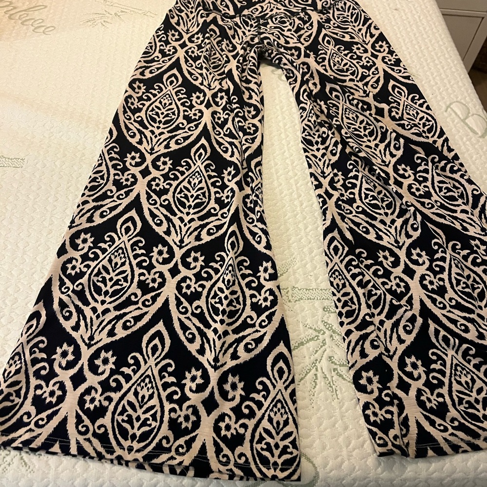 Mora boutique pants